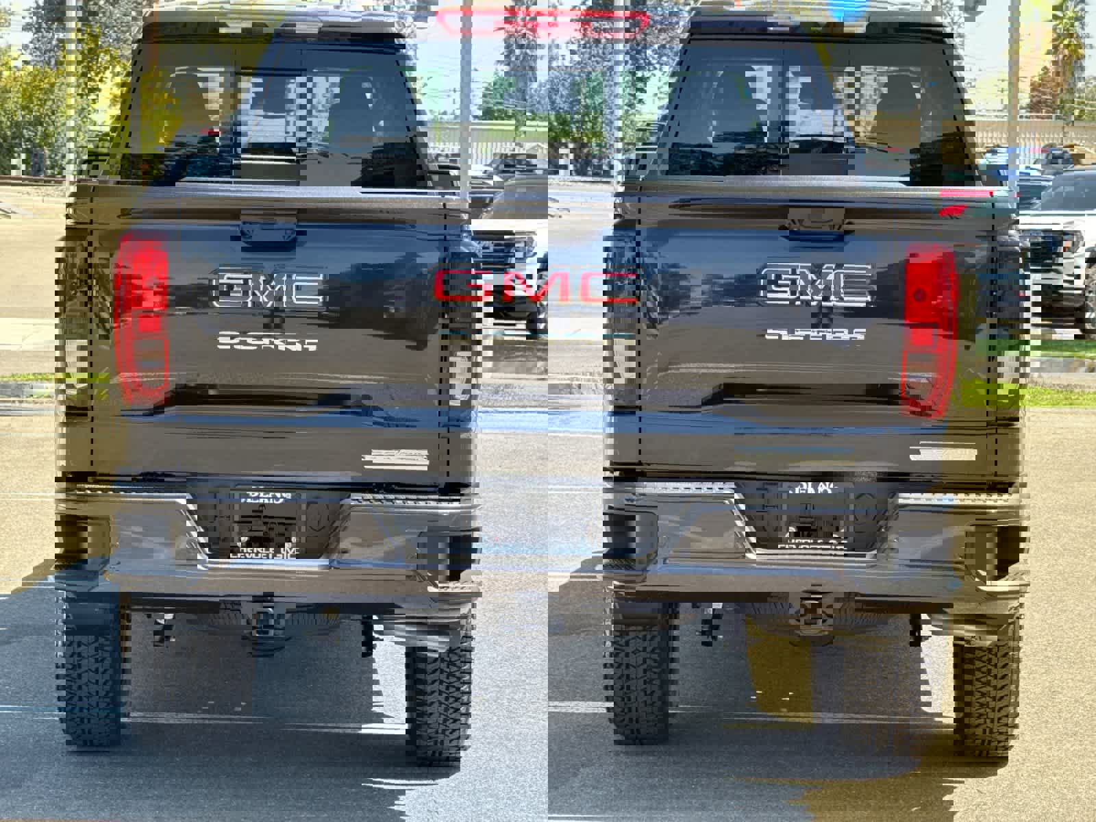 New 2026 GMC Sierra 1500 Elevation w/ Elevation Premium Package image 4