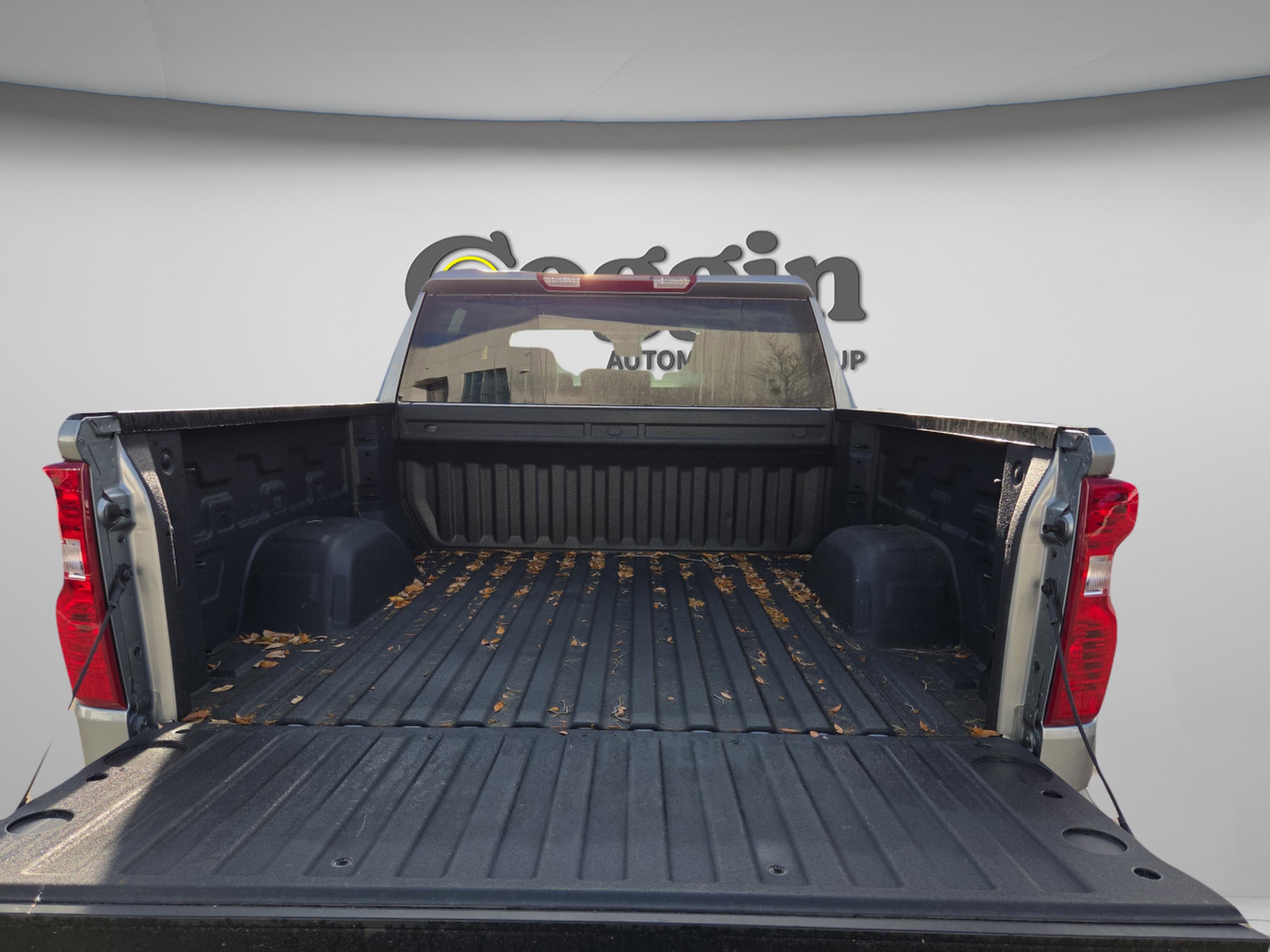 Used 2025 Chevrolet Silverado 1500 LT image 14