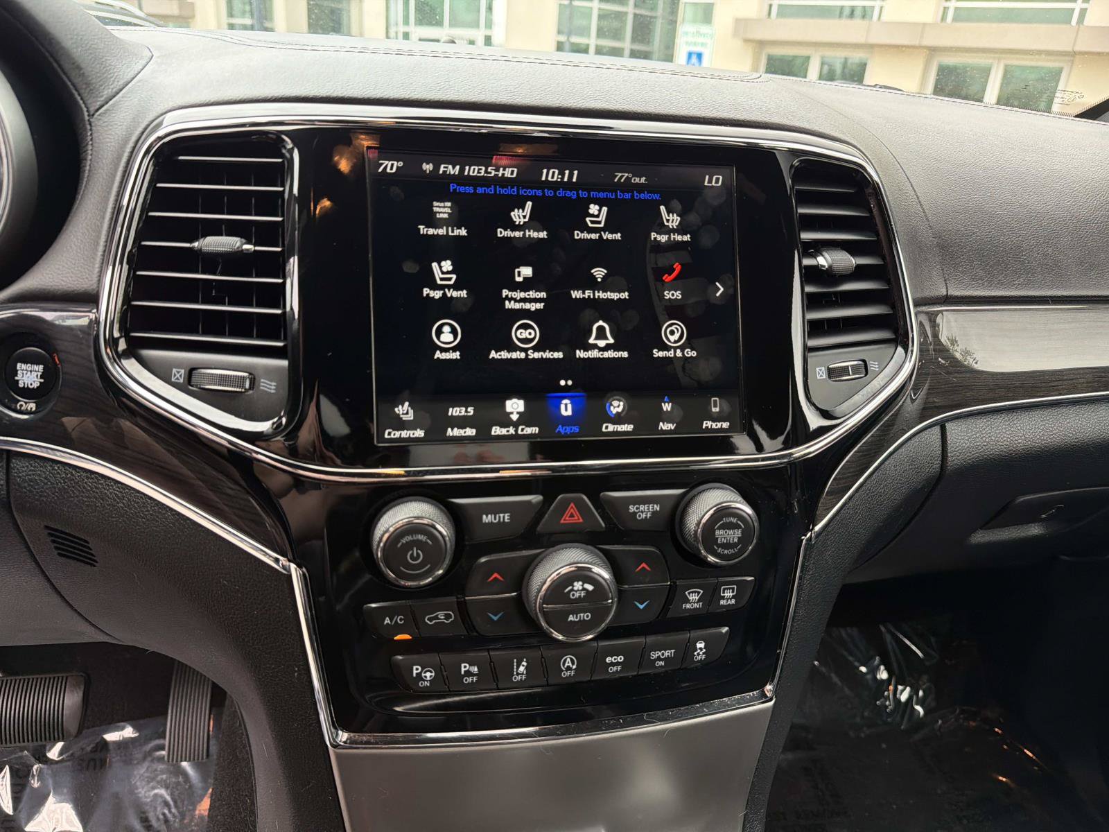Used 2019 Jeep Grand Cherokee Overland AWD/4WD image 22