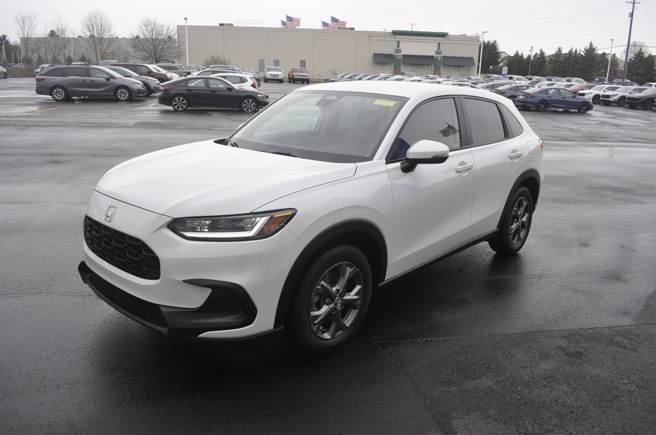 Certified 2026 Honda HR-V LX image 3