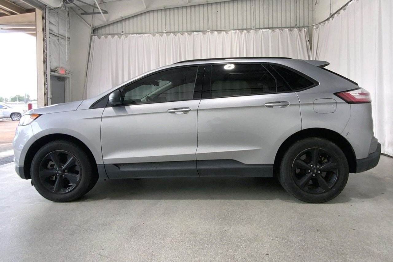Used 2023 Ford Edge SE AWD/4WD image 26