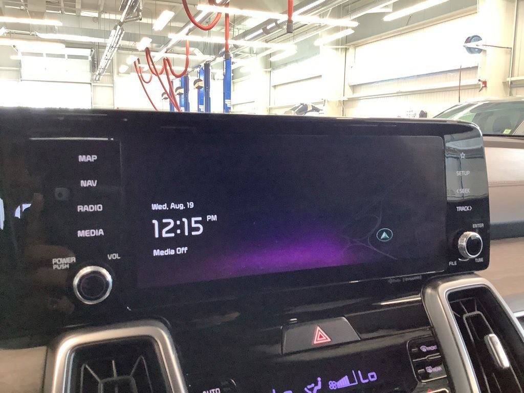 Certified 2023 Kia Sorento X-Line EX AWD/4WD image 15