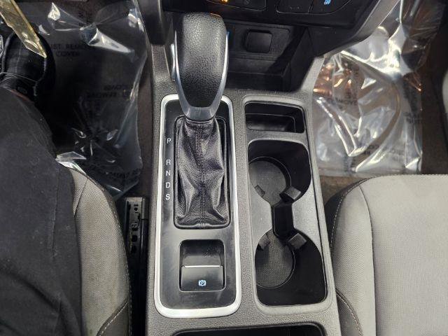 Used 2019 Ford Escape S image 18