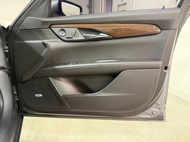 Used 2020 Cadillac CT6 Luxury image 25