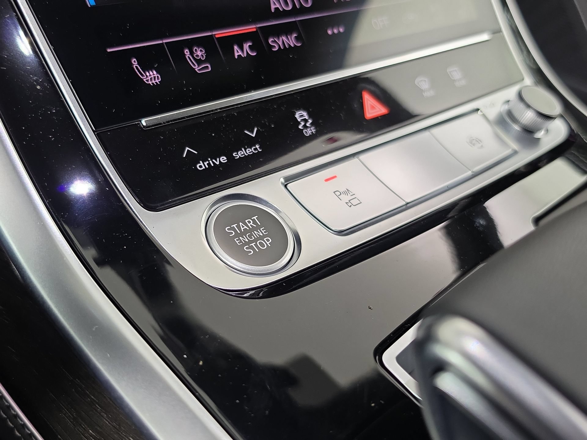 New 2026 Audi Q8 Premium Plus AWD/4WD image 29