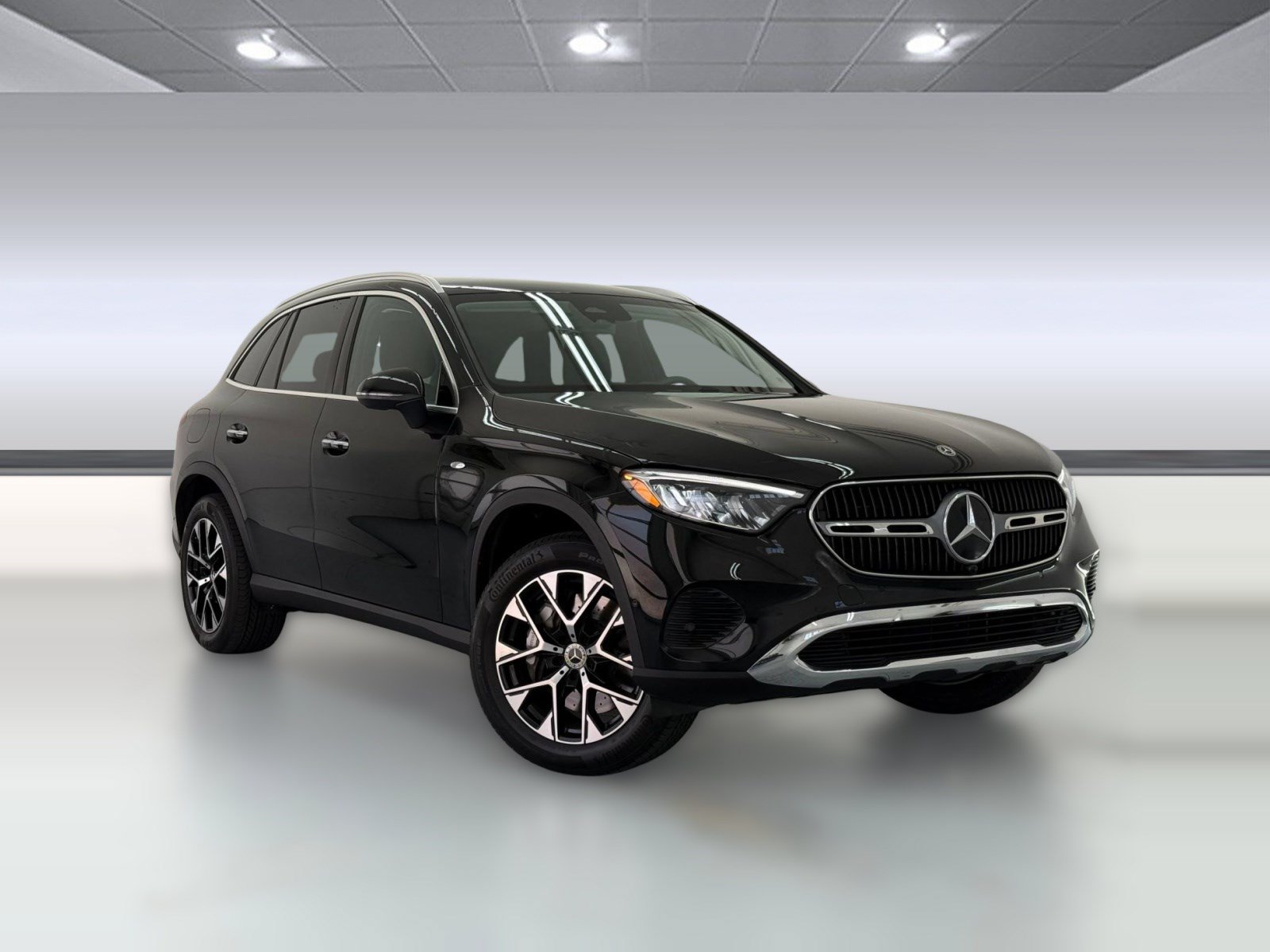 Used 2025 Mercedes-Benz GLC 350e 4MATIC image 6