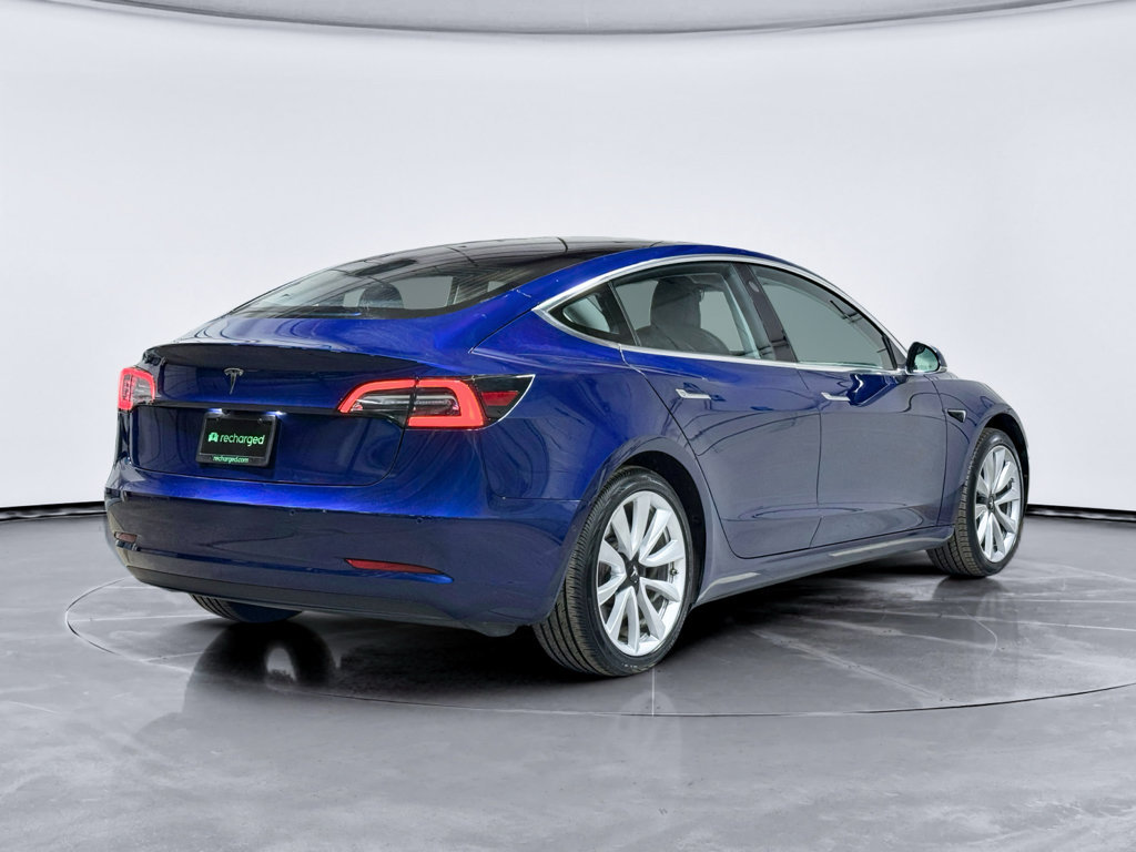 Used 2018 Tesla Model 3 Long Range image 3