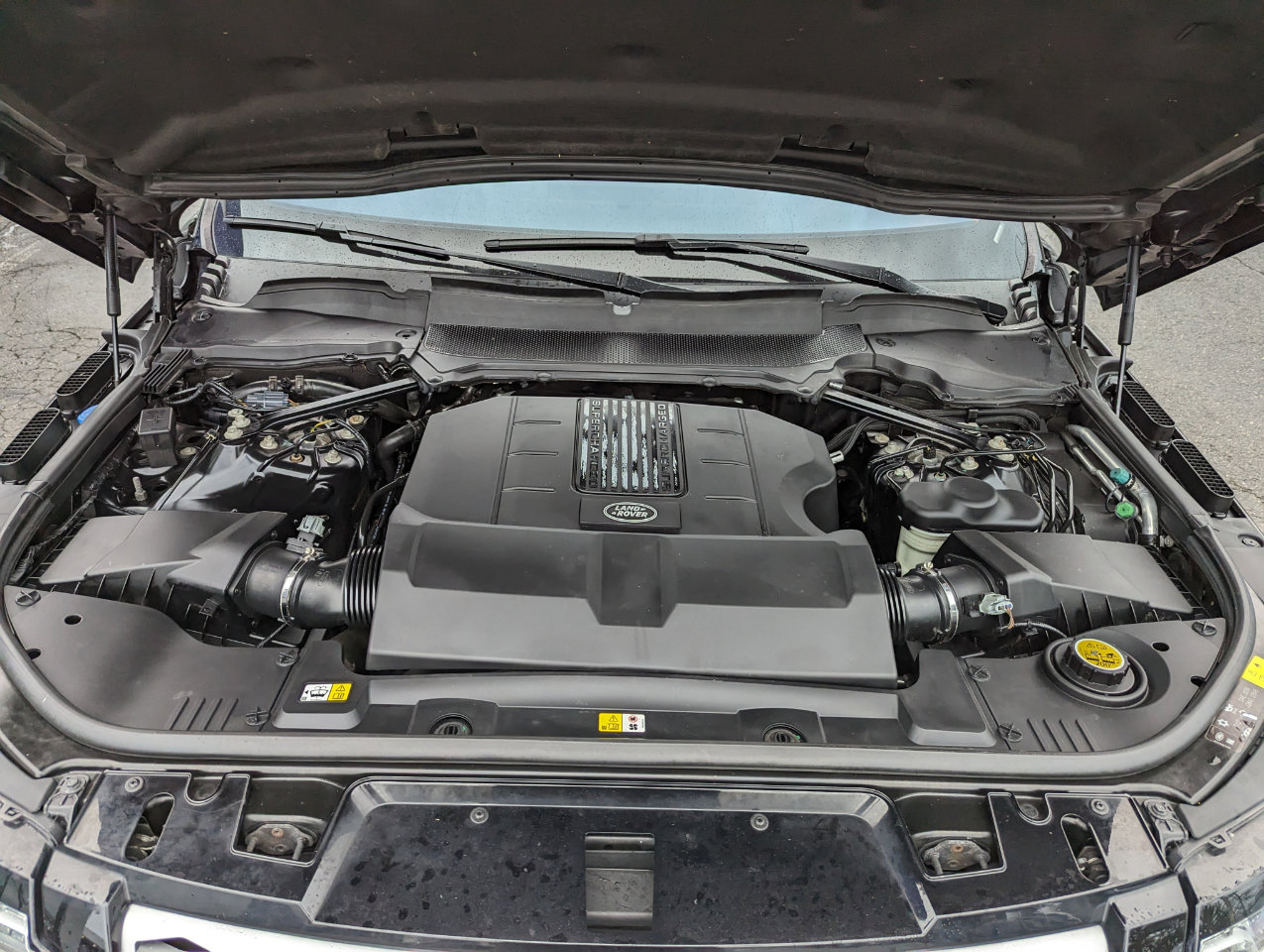 Used 2017 Land Rover Range Rover Sport Supercharged image 47