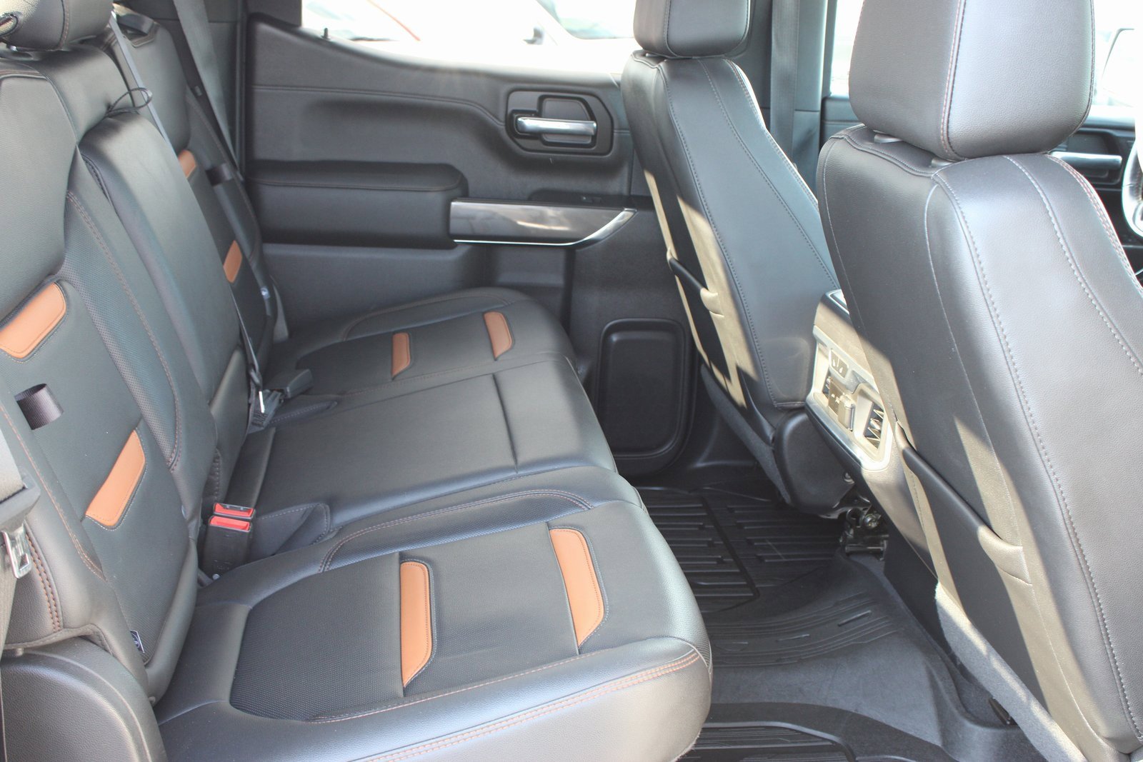 Used 2019 GMC Sierra 1500 AT4 w/ AT4 Premium Package image 25