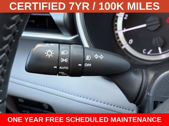 Used 2023 Toyota Highlander XLE FWD image 27