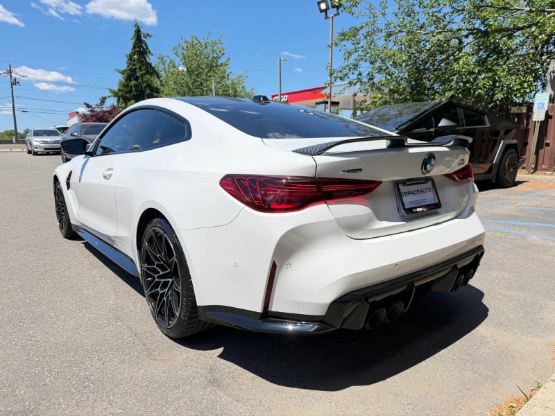 Used 2026 BMW M4 xDrive Competition AWD/4WD image 8