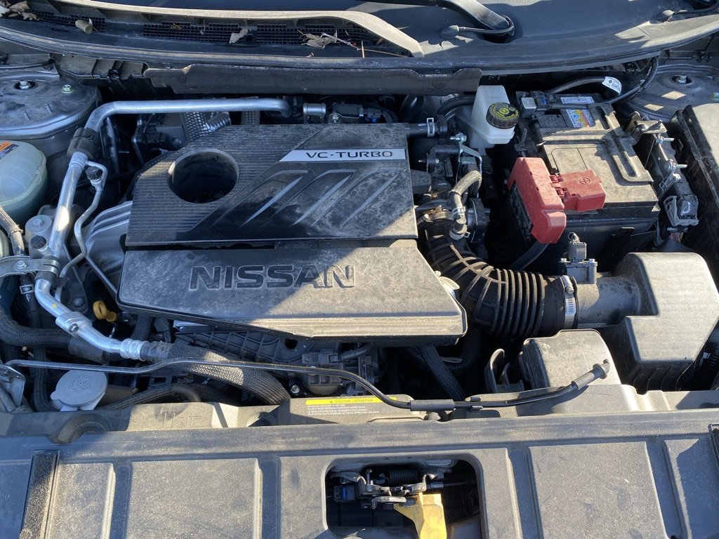 Used 2024 Nissan Rogue SV image 31