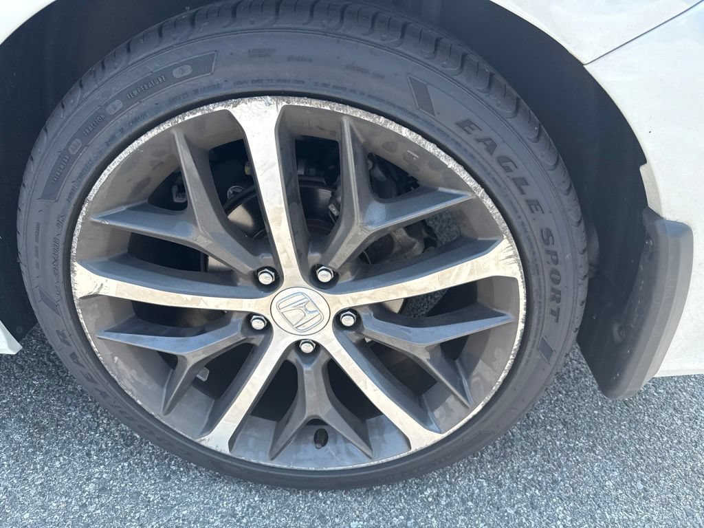 Used 2022 Honda Civic Touring image 16