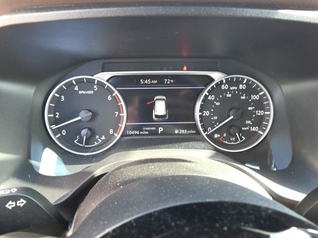 Used 2023 Nissan Rogue SV image 16