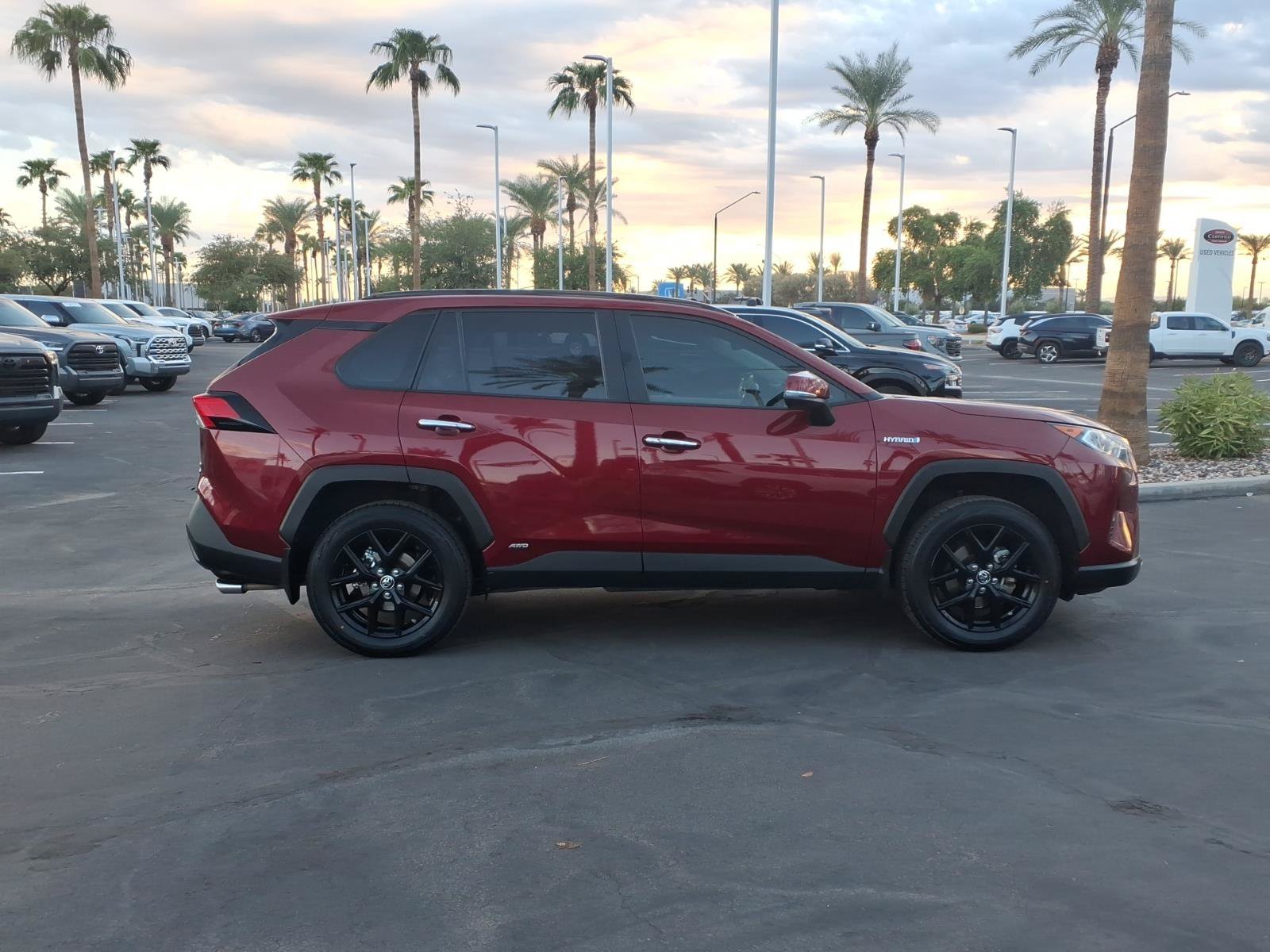 Certified 2019 Toyota RAV4 Limited AWD/4WD image 3