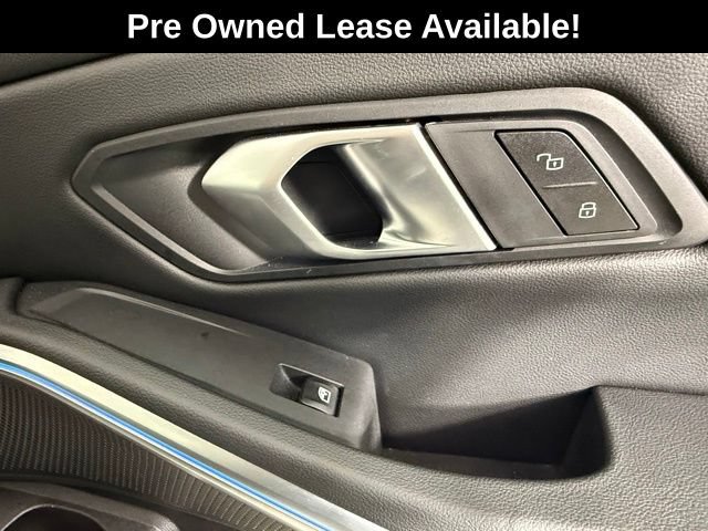 Used 2025 BMW 330i xDrive Sedan w/ Convenience Package AWD/4WD image 34
