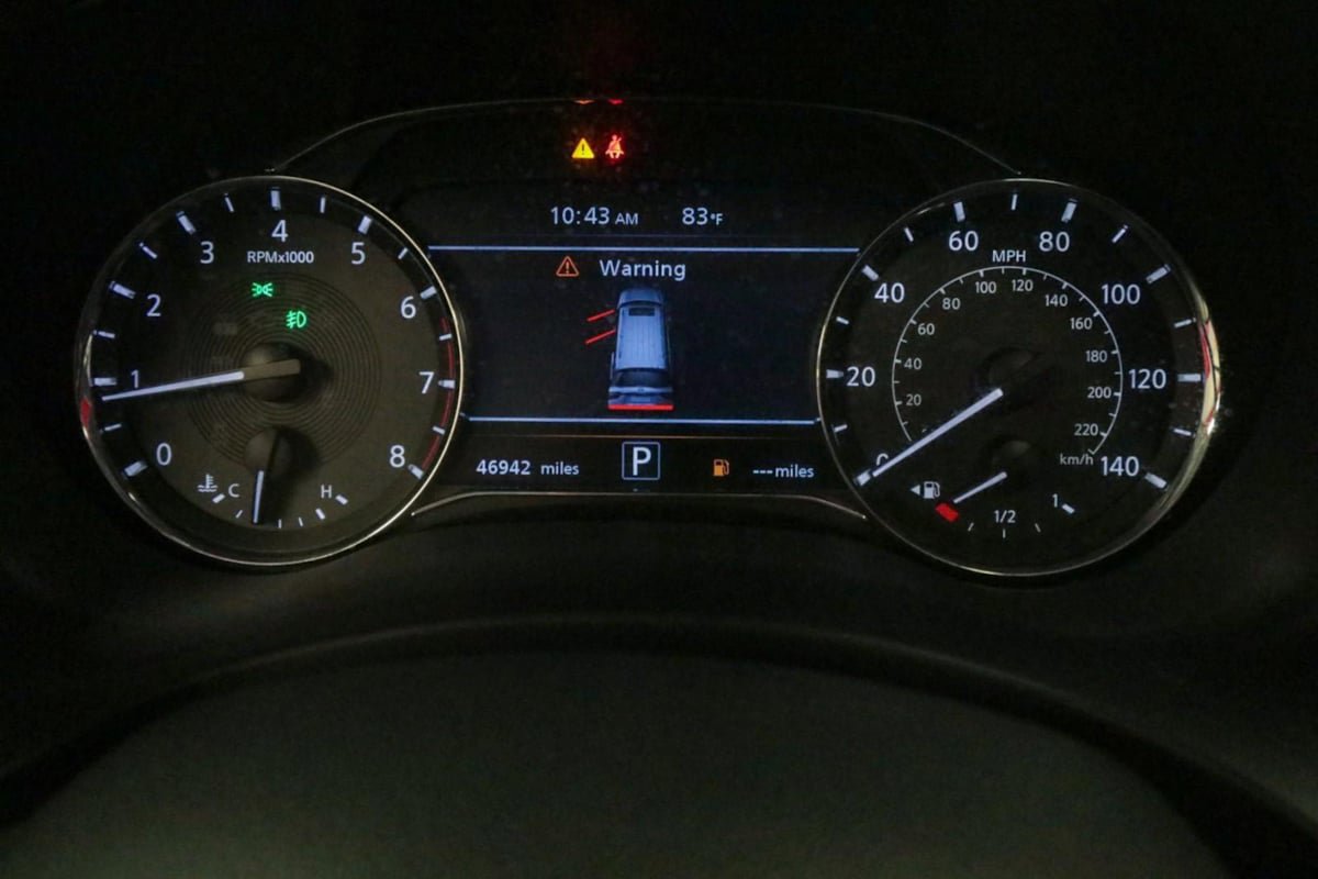 Used 2023 INFINITI QX80 Luxe w/ Cargo Package RWD image 19