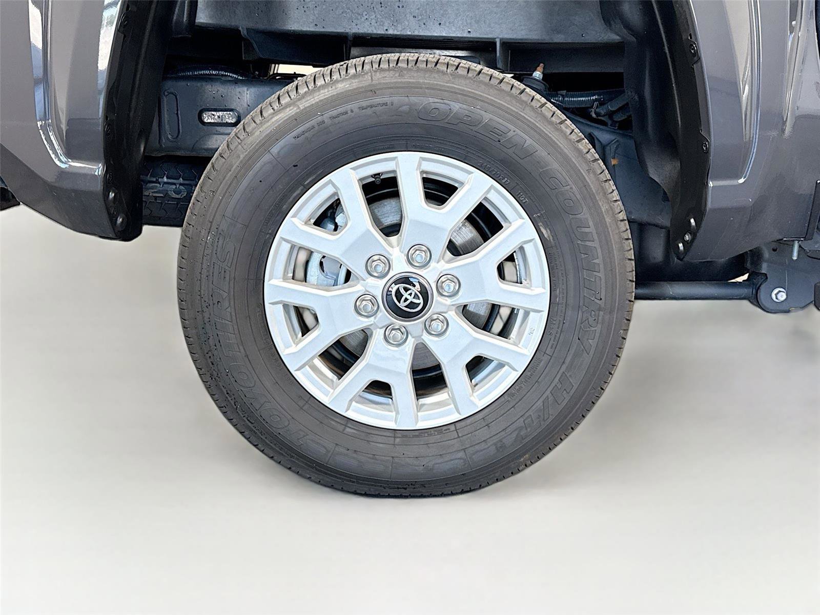 Used 2025 Toyota Tacoma SR5 RWD image 21