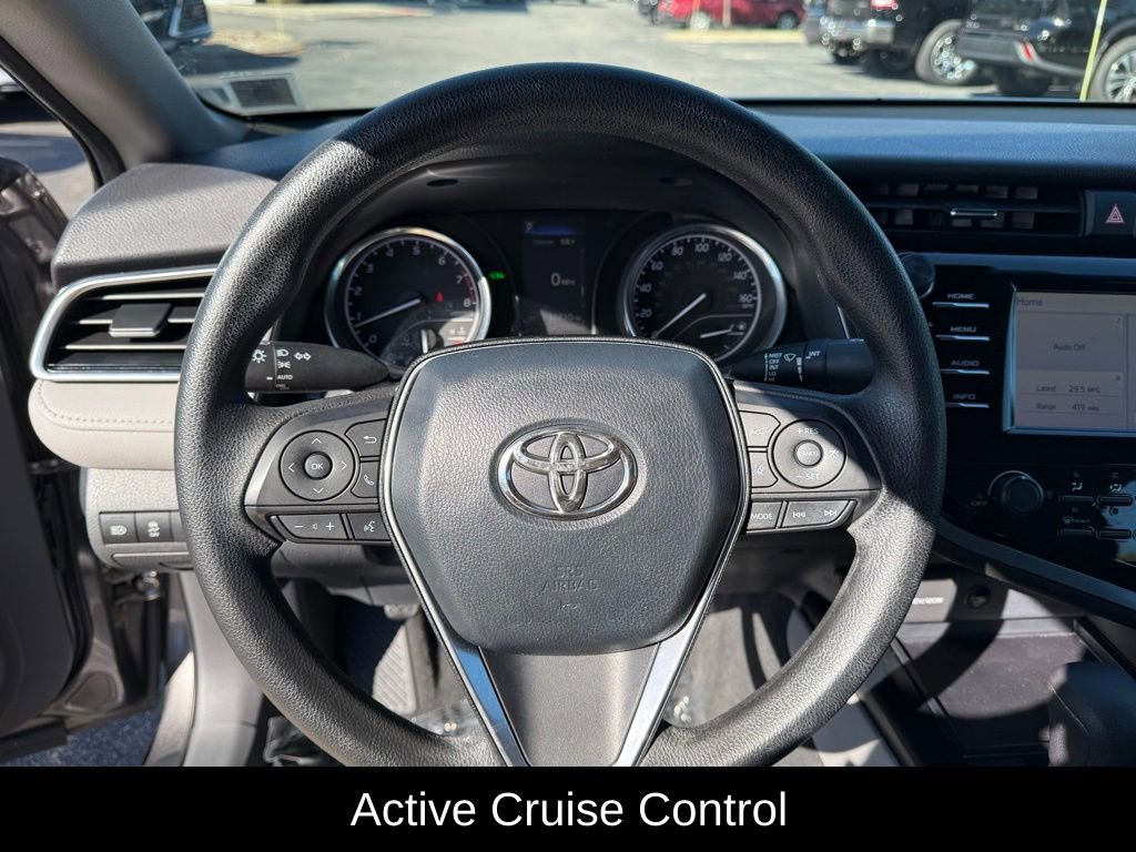 Used 2018 Toyota Camry LE image 8
