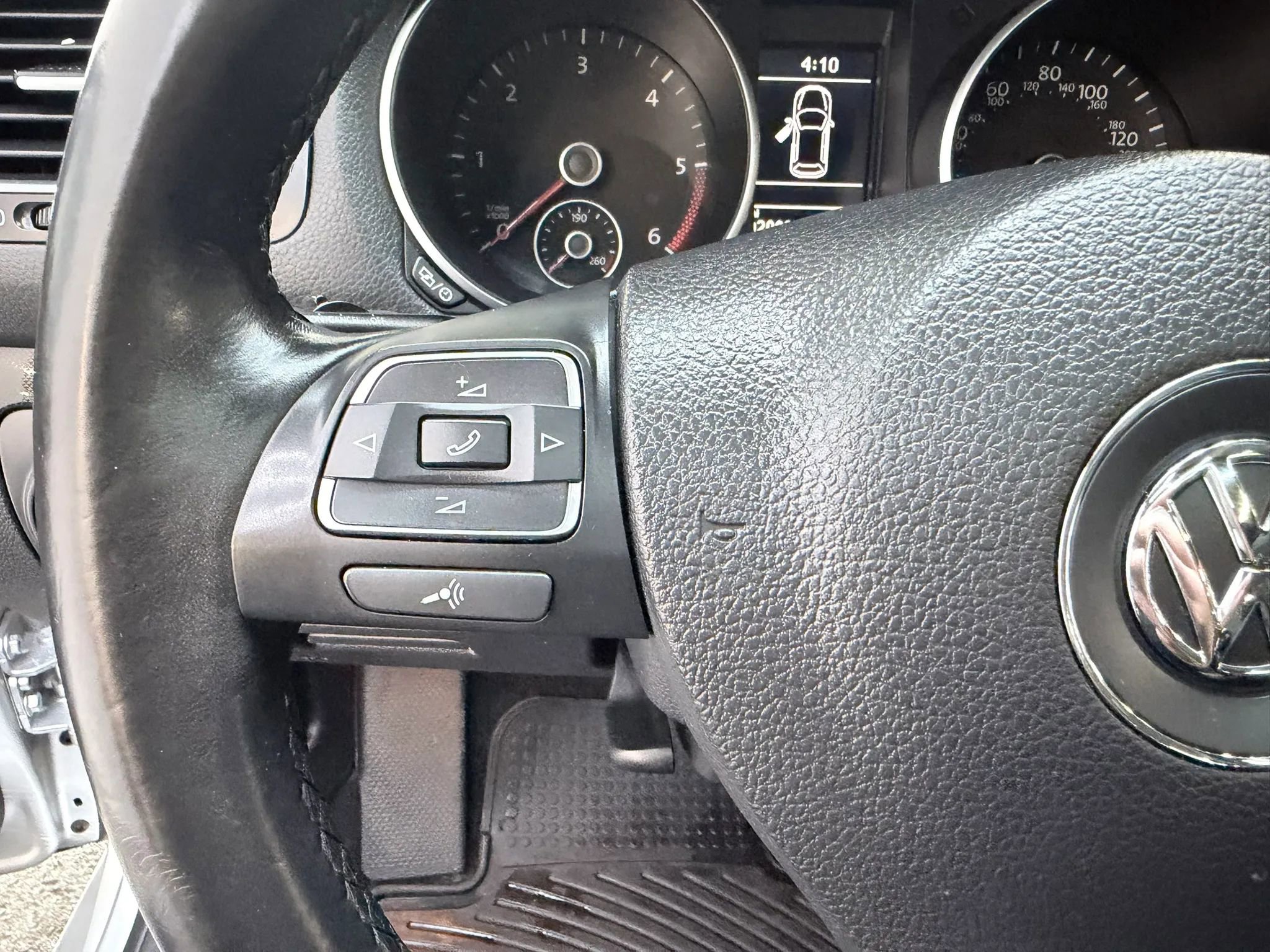 Used 2014 Volkswagen Jetta TDI FWD image 15