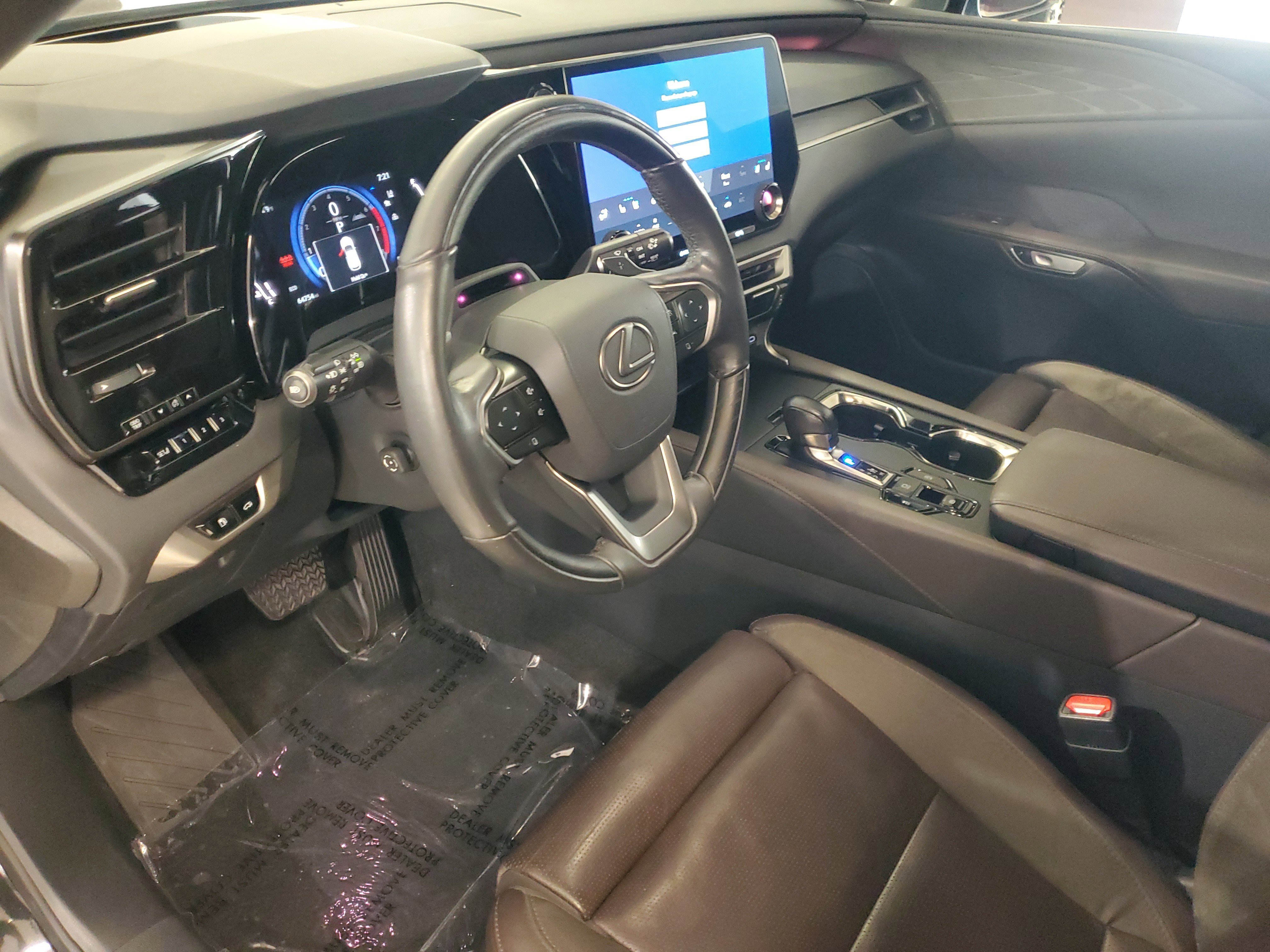 Used 2023 Lexus RX 350 FWD image 17