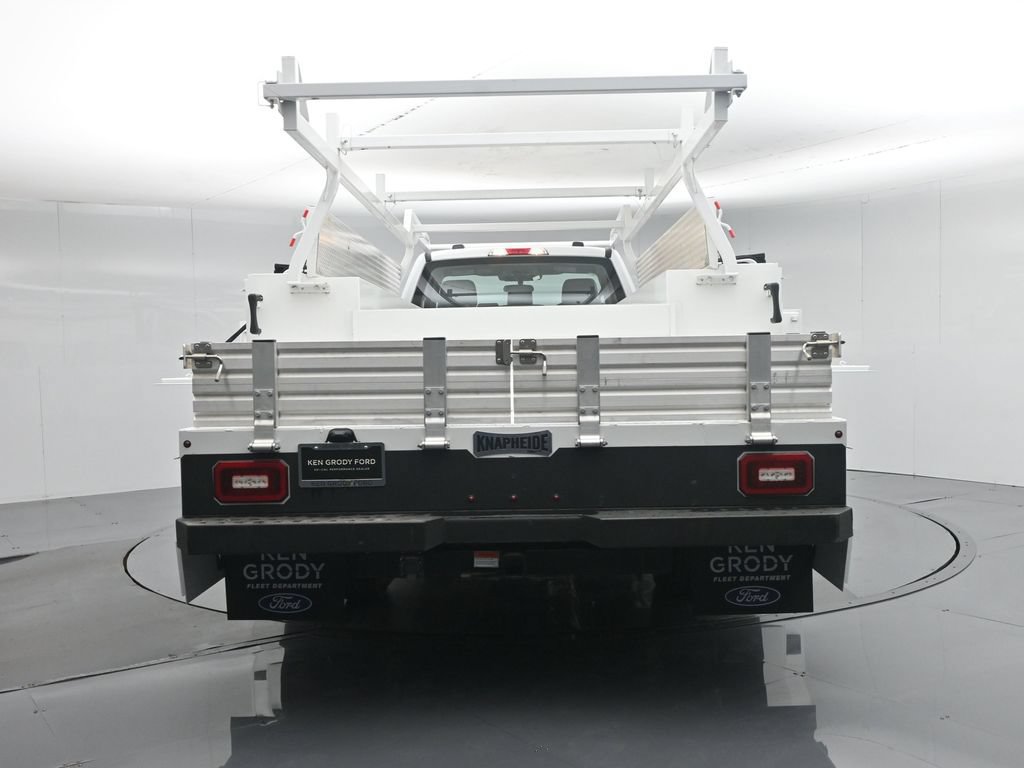 New 2026 Ford F550 2WD Regular Cab Super Duty image 36