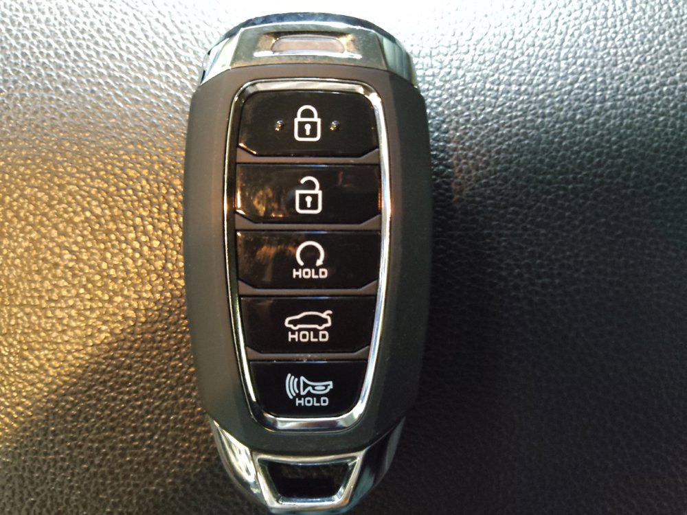 Used 2021 Hyundai Elantra SEL FWD image 32