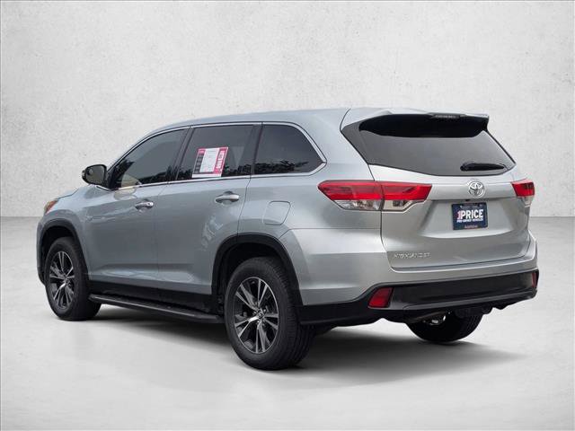 Used 2019 Toyota Highlander LE image 7