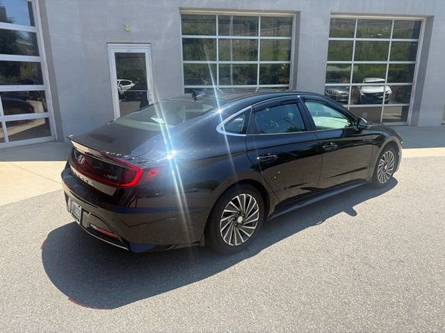 Used 2022 Hyundai Sonata Limited FWD image 4