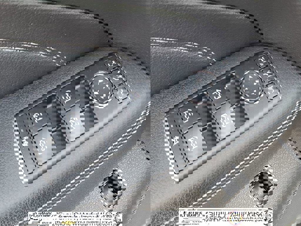 Used 2015 Mercedes-Benz ML 350 4MATIC image 23