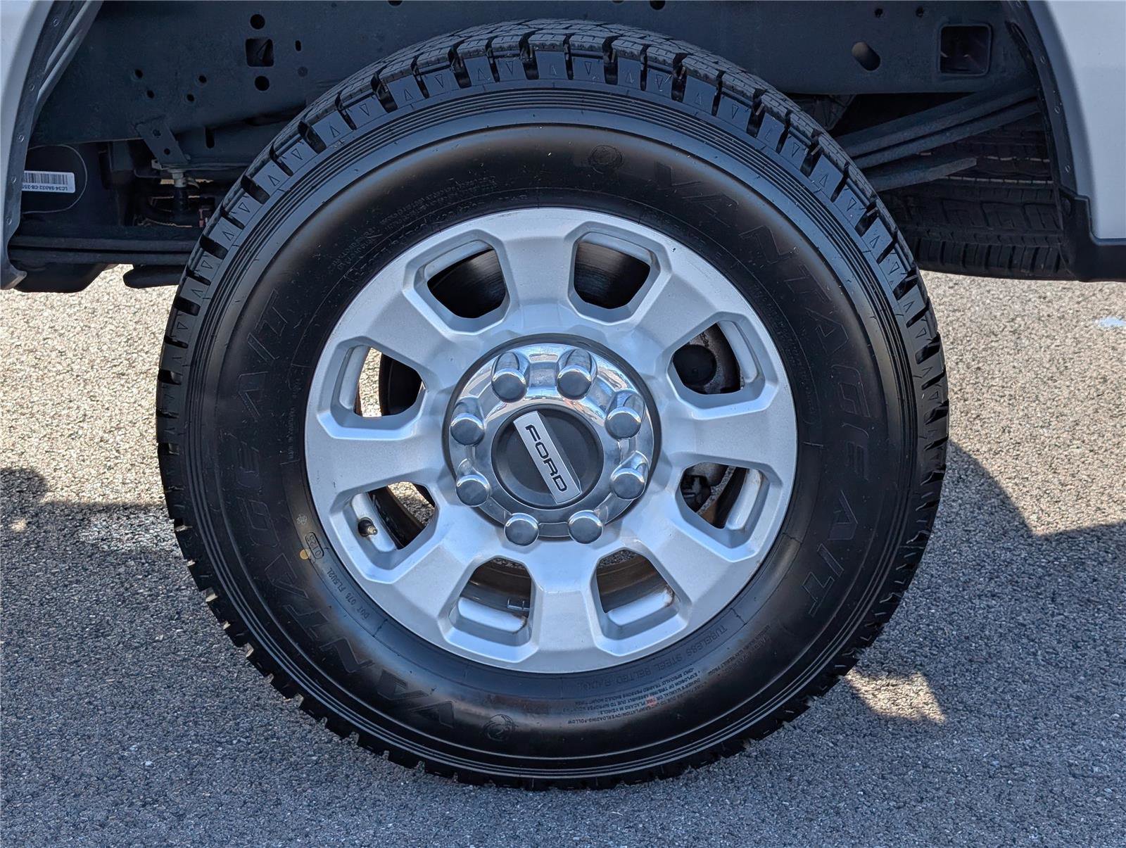 Used 2024 Ford F250 XLT image 10