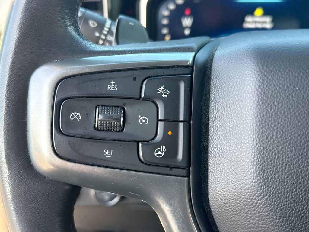 Used 2023 Chevrolet Silverado 1500 LTZ AWD/4WD image 9