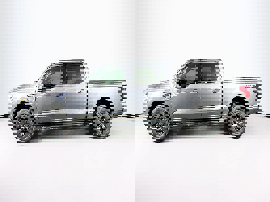 New 2025 Ford F150 Lightning Lariat AWD/4WD image 3