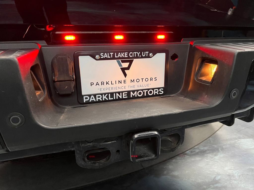 Used 2023 Ford F350 Lariat w/ FX4 Off-Road Package image 24