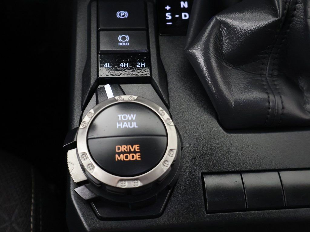 Used 2025 Toyota 4Runner SR5 image 44