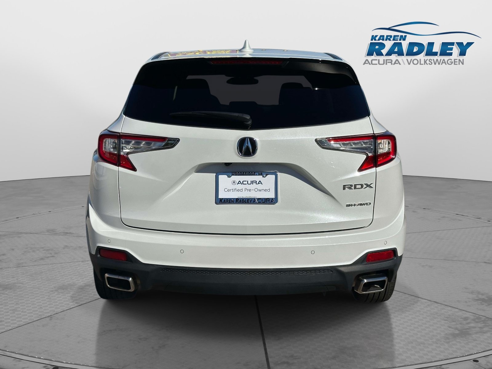 Certified 2025 Acura RDX w/ Technology Package AWD/4WD image 3