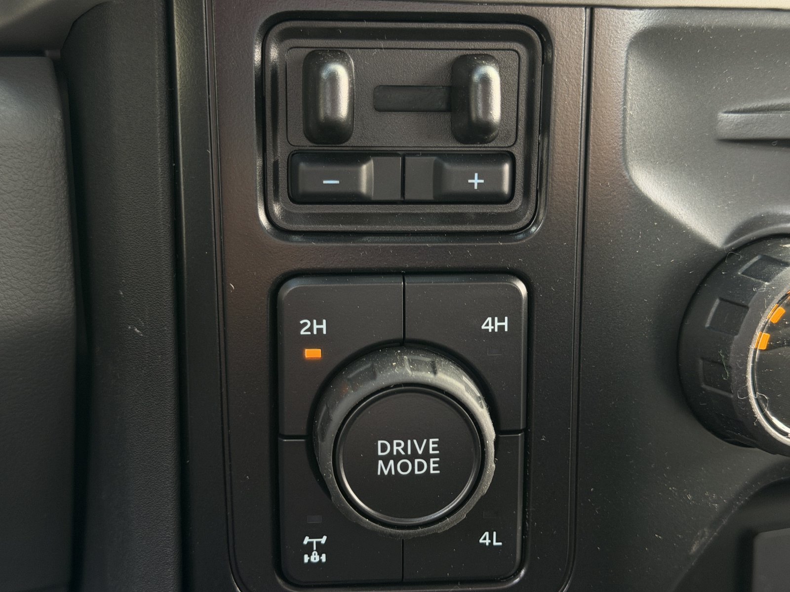 New 2026 Ford F250 XL w/ STX Appearance Package AWD/4WD image 21