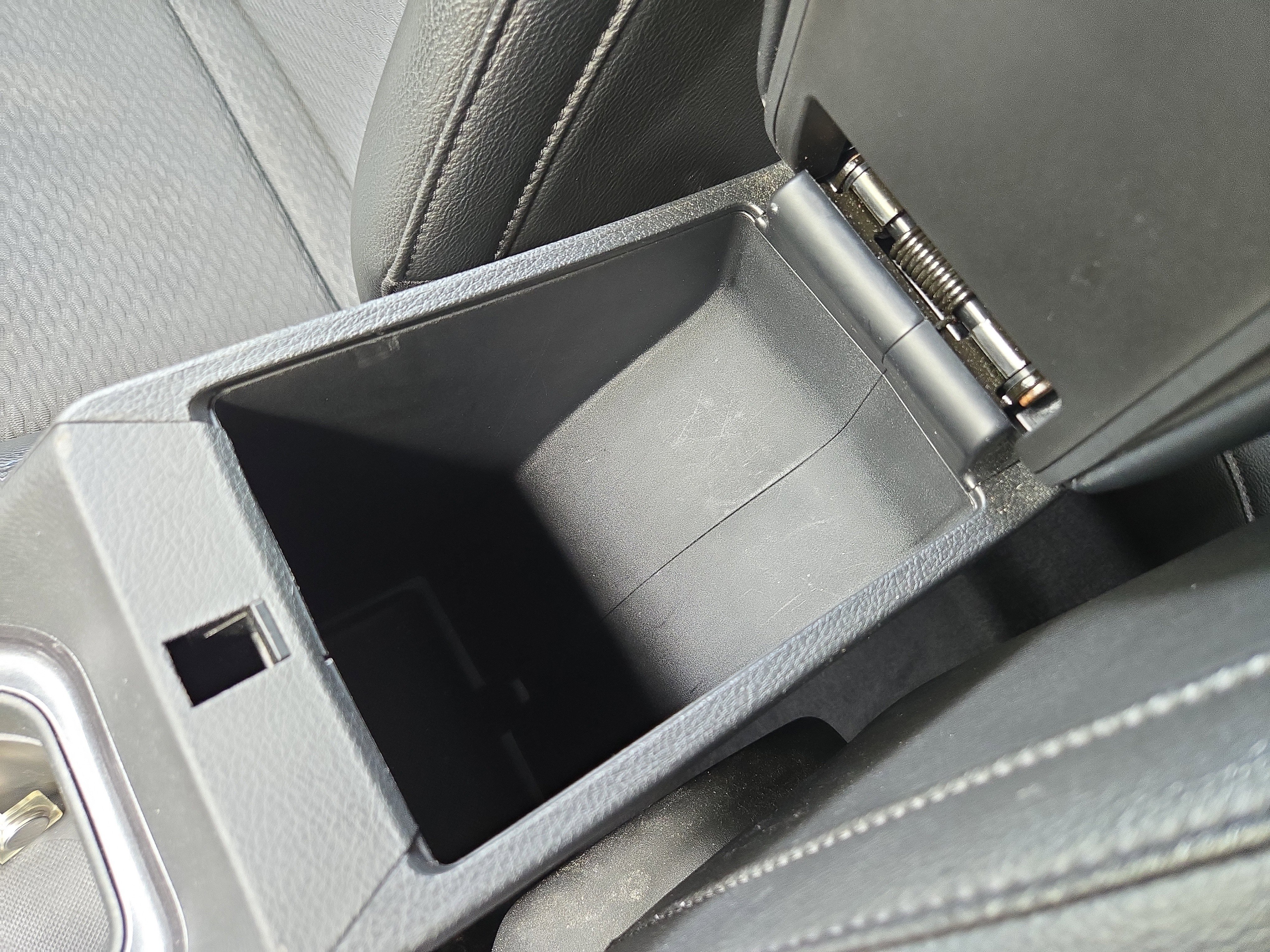 Used 2024 Jeep Compass Latitude image 21