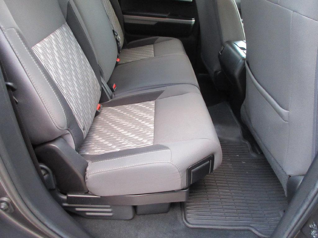 Used 2020 Toyota Tundra SR5 w/ SR5 Upgrade Package RWD image 20