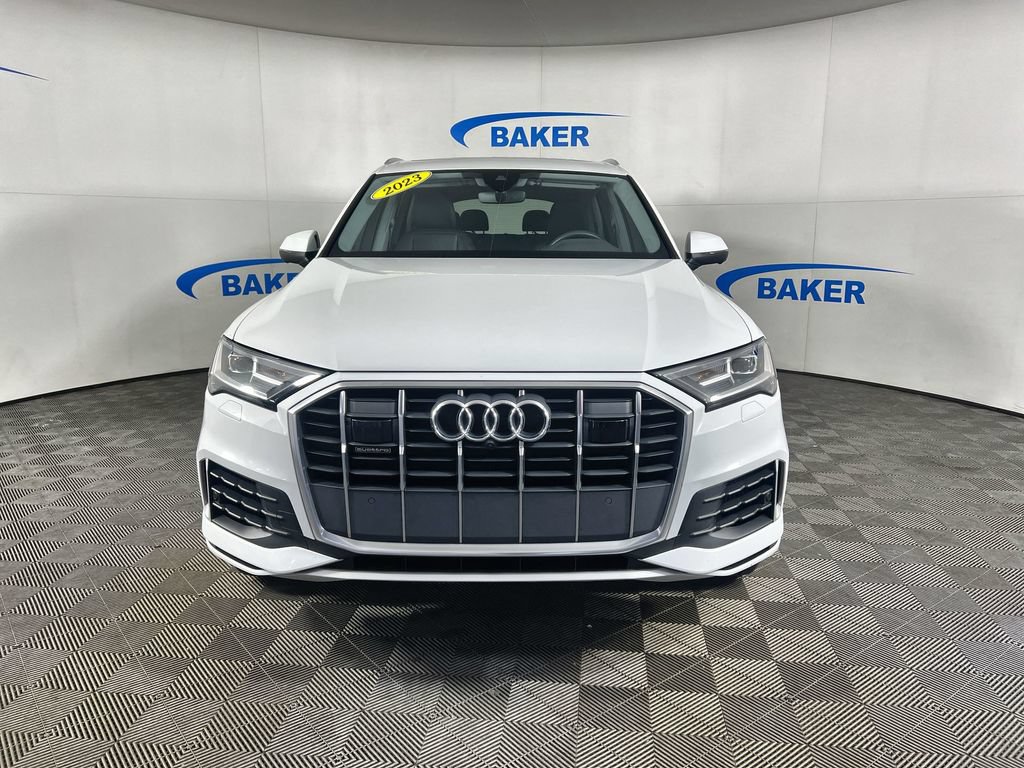 Used 2023 Audi Q7 3.0T Premium Plus AWD/4WD image 3