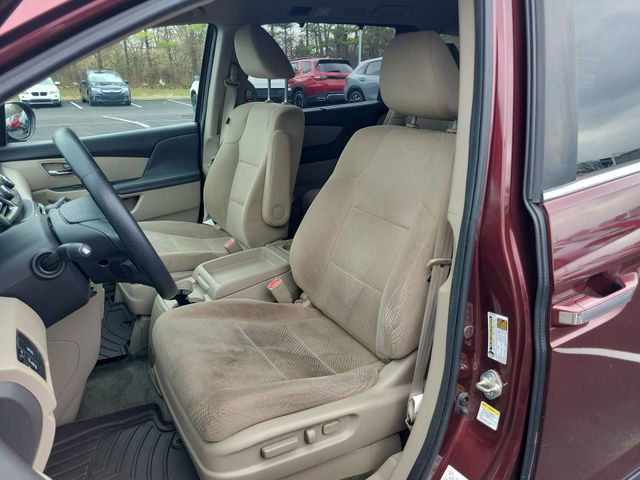 Used 2016 Honda Odyssey SE image 18