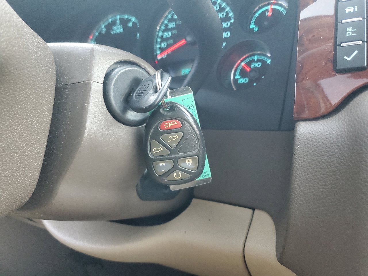 Used 2013 Chevrolet Tahoe LTZ image 48