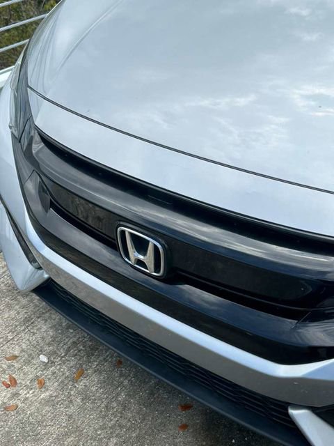 Used 2018 Honda Civic EX image 5
