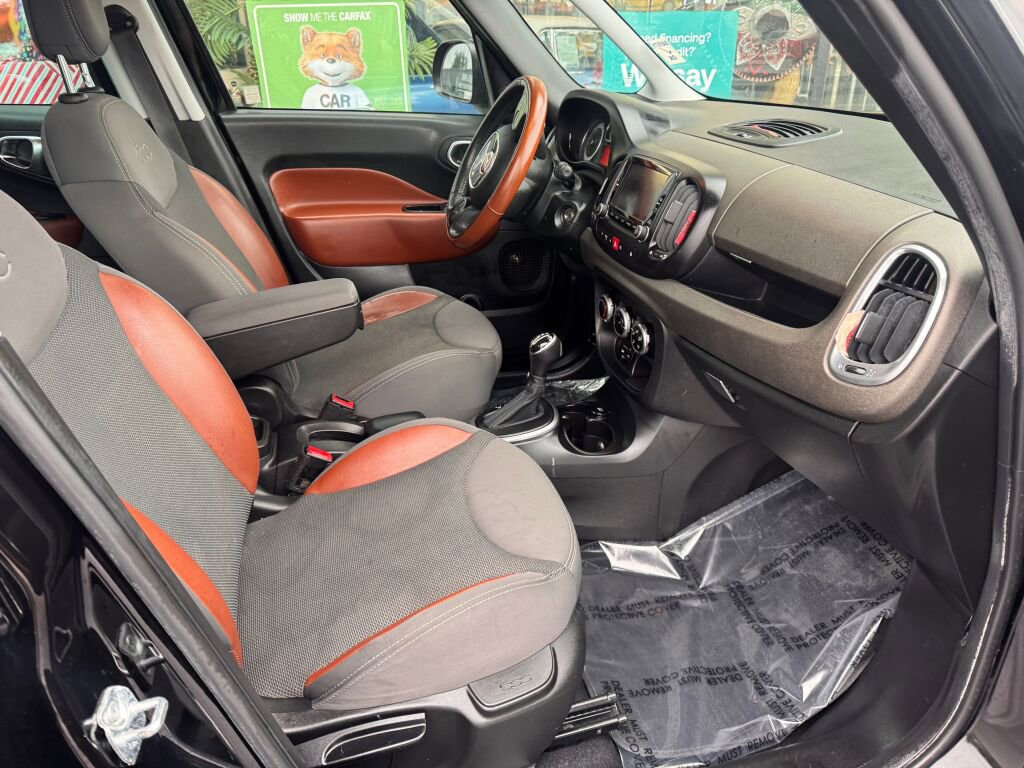 Used 2014 FIAT 500L Trekking FWD image 14
