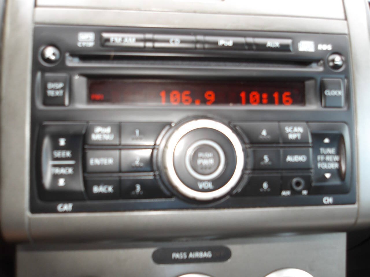 Used 2012 Nissan Sentra 2.0 SR FWD image 13