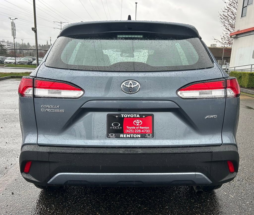 Certified 2023 Toyota Corolla Cross L image 10