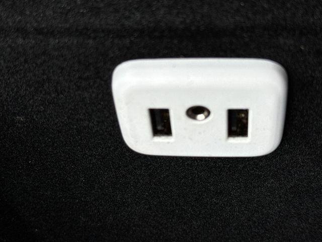 Used 2017 Cadillac XT5 Luxury w/ Driver Awareness Package AWD/4WD image 39