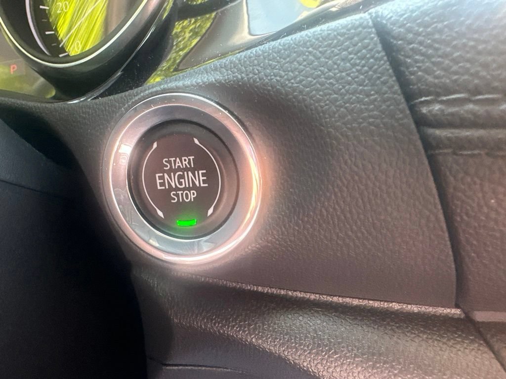 Used 2023 Buick Encore GX Preferred w/ Cold Weather Comfort Package FWD image 19