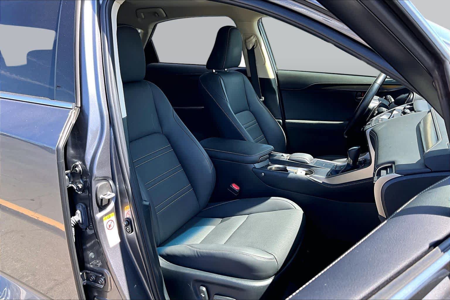 Used 2019 Lexus NX 300 FWD w/ Comfort Package image 8