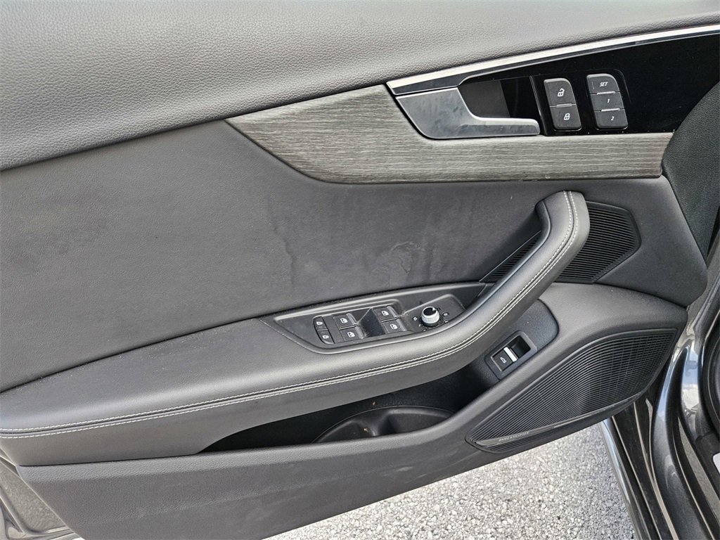 Used 2024 Audi A4 2.0T Premium Plus image 13